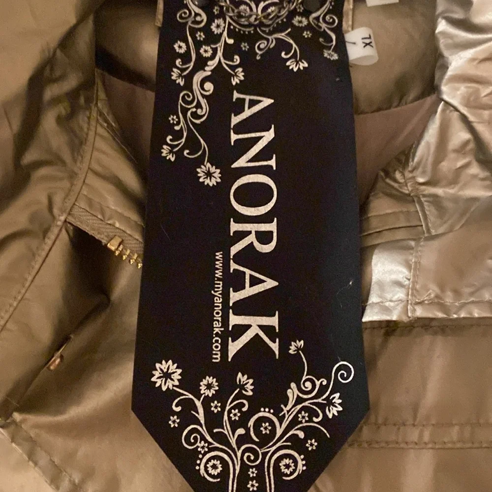 ANORAK Metallic Rain Coat. Sz. XL - Picture 12 of 15